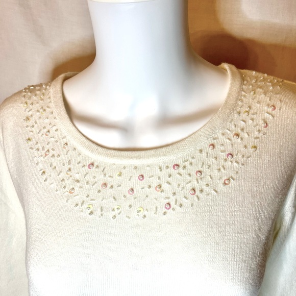Carolyn Taylor beaded sweater - Picture 3 of 5